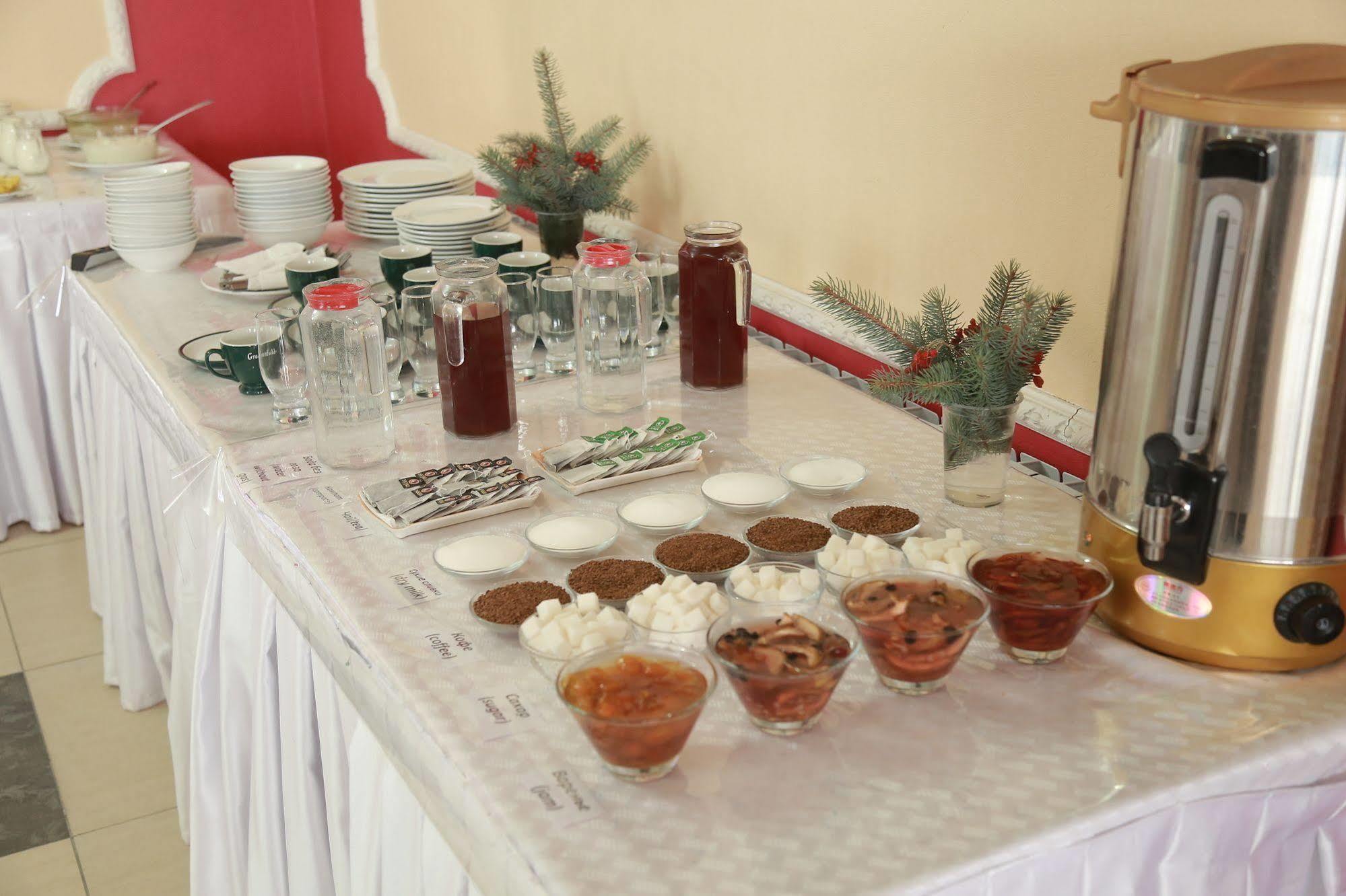 Madanur Hotel Karakol Ngoại thất bức ảnh