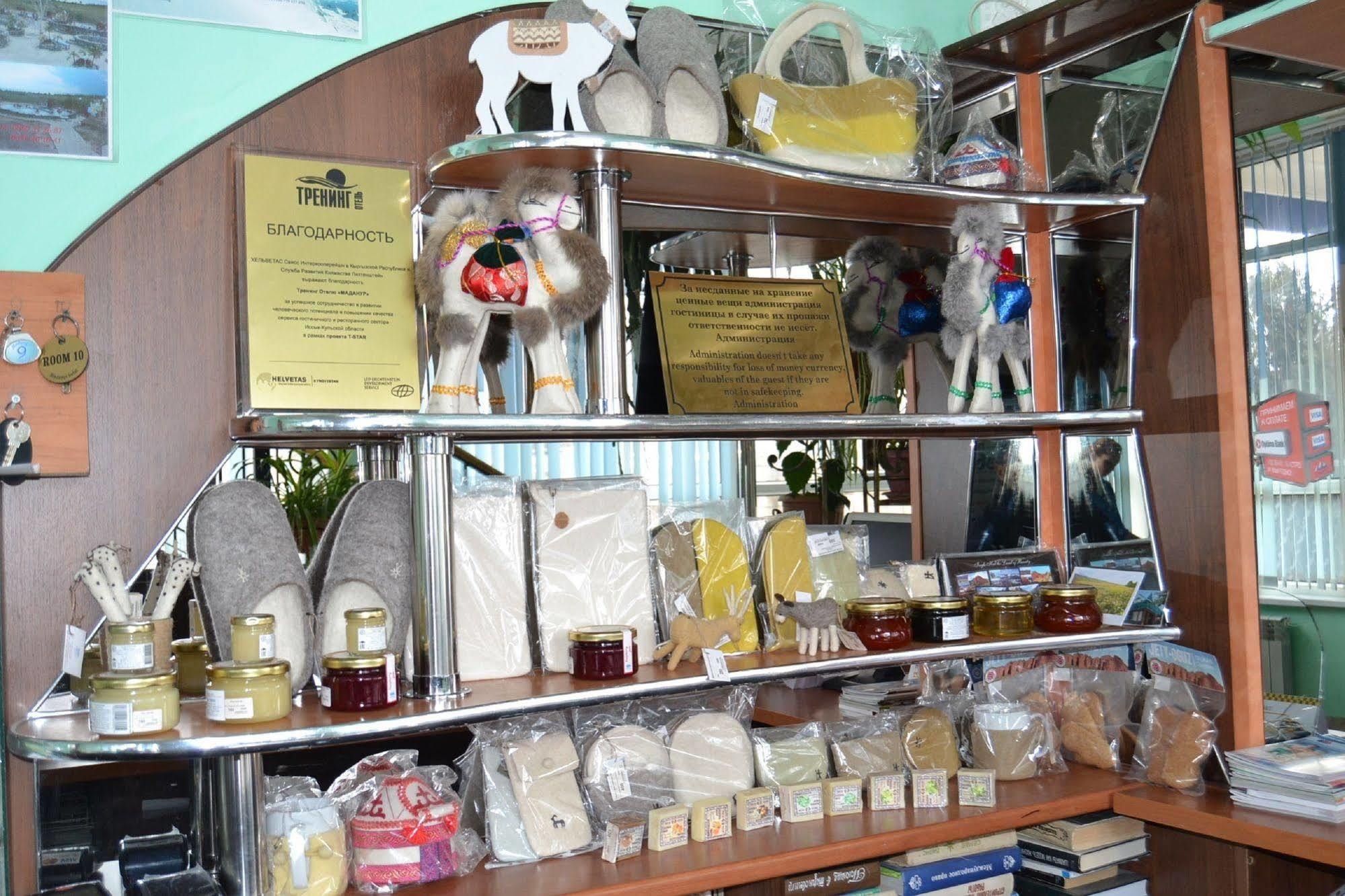 Madanur Hotel Karakol Ngoại thất bức ảnh