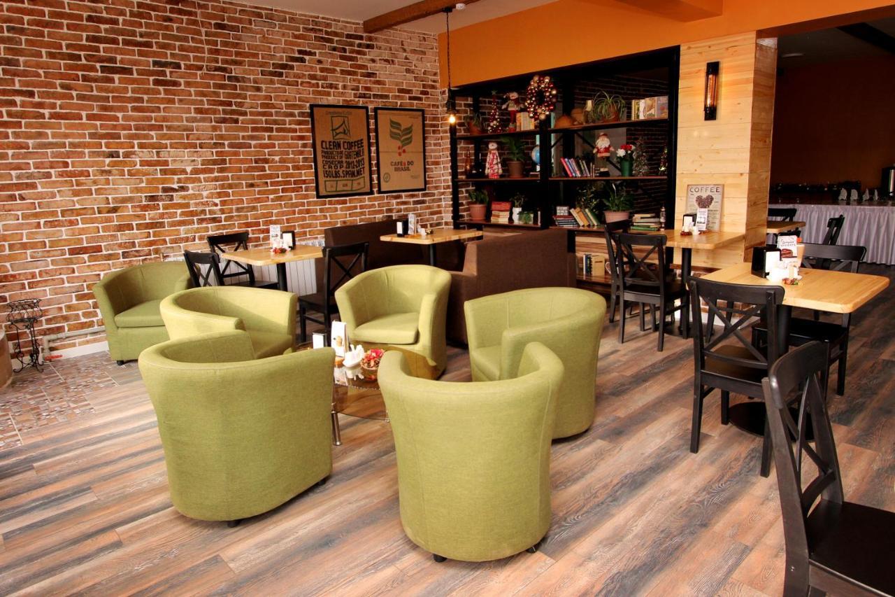 Madanur Hotel Karakol Ngoại thất bức ảnh